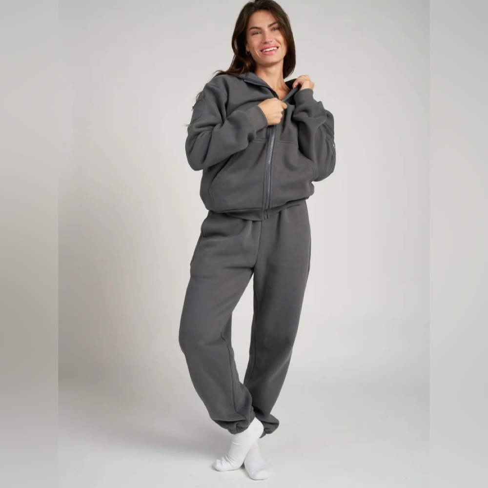 Comfrt grey Travel Essentials sweatpants